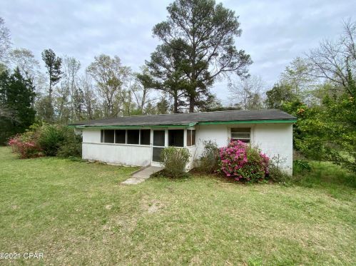 975 Chance Rd, Sunny Hills, FL 32428-5908