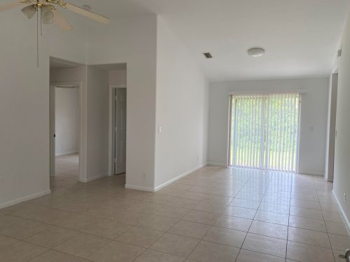 17829 Sycamore Dr, Town Of Loxahatchee Groves, FL 33470-5423