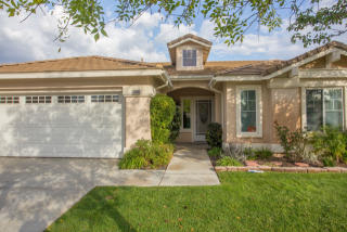 36908 Red Oak St, Winchester, CA 92596-9193