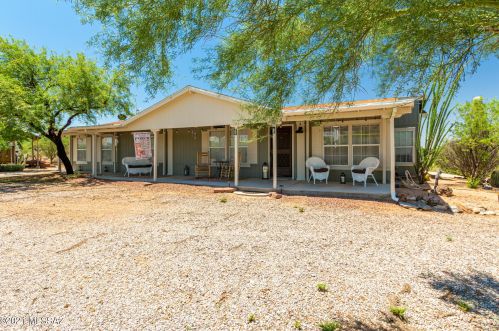 10021 Shidoni Ln, Tucson, AZ 85743-9067