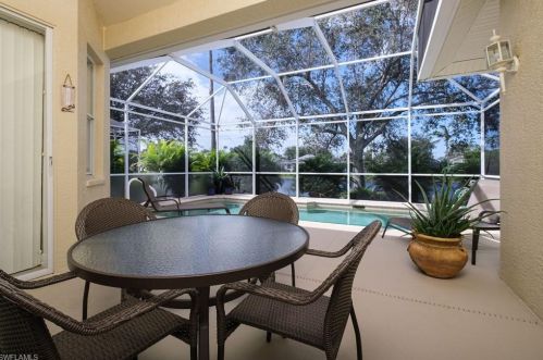 8043 Tauren Ct, Naples, FL 34119-7718