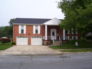 980 Hamlet Dr, Xenia, OH 45385-1717