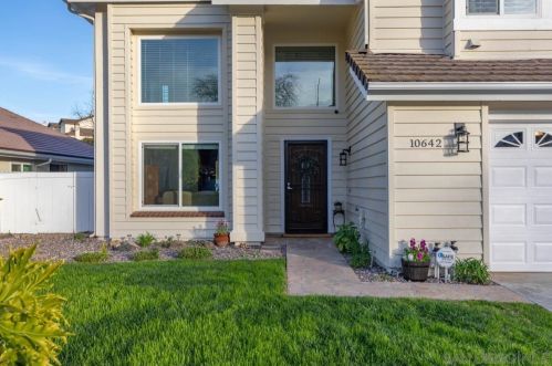 10642 Matinal Cir, San Diego, CA 92127-1268