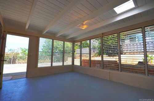 2238 Anapanapa St, Pearl City HI 96782-1131 exterior