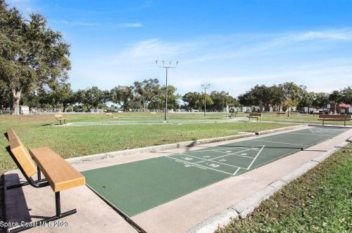 817 Oriole Cir, Sebastian FL  32976-7520 exterior