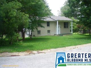 326 Susan Pl, Bessemer, AL 35023-1949