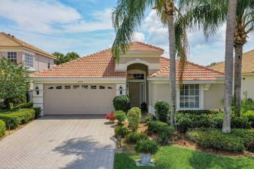23590 Copperleaf Blvd, Bonita Springs FL 34135-8162 exterior