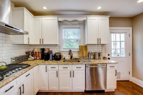 31 41 St, Bayonne NJ  07002-4803 exterior