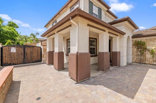 576 Bramblewood Ave, Lathrop CA 95330-9370 exterior