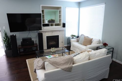 1570 Hastings Way, Placentia, CA 92870-7470