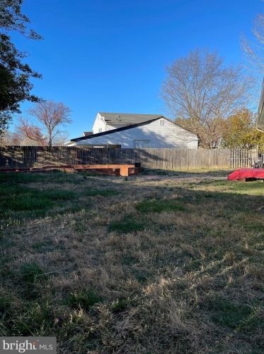 814 Kilarney Dr, Fredericksburg VA  22407-6558 exterior