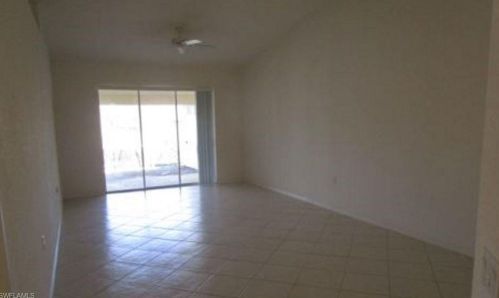 6235 Mandalay Cir, Naples FL  34112-1912 exterior