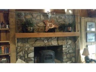 204 Chinquapin Ln, Jonesborough, TN 37659-7272