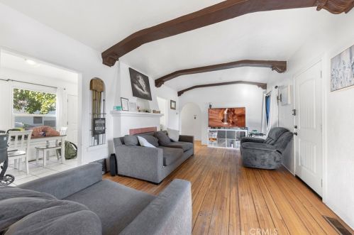 405 Foothill Blvd, Glendora, CA 91741-2652