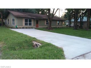 498 Missouri St, Labelle, FL 33935-4667