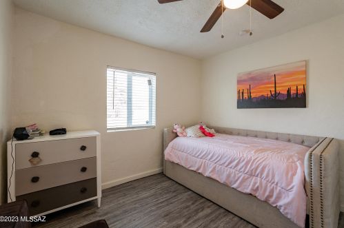 850 Graybill Dr, Tucson AZ  85719-1747 exterior