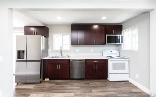 1024 41st St, San Diego CA  92102-3503 exterior