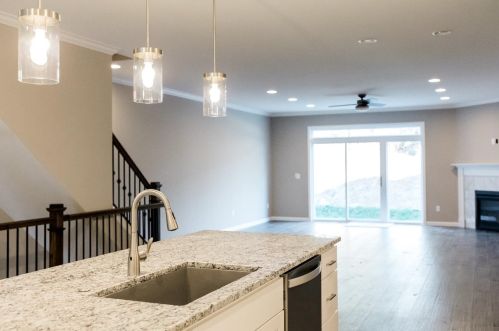 3636 Brotherton Rd, Cincinnati, OH 45209-1411