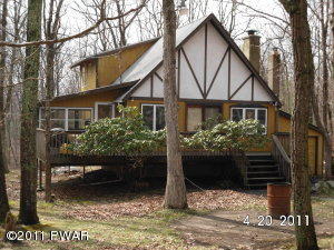 165 Butternut Rd, Milford PA  18337-5007 exterior