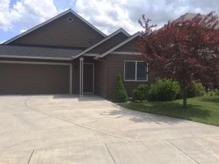 61096 Borden Dr, Bend, OR 97702-3021