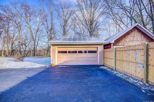 140 Main St, Port Jervis NY  12771-2114 exterior