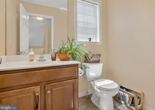 440 Waterleaf Ct, Navy Sup Dpt PA  17050-2489 exterior