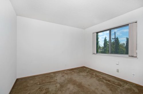 2450 New Jersey Ave, San Jose CA  95124-1328 exterior