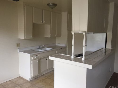 4212 10 St, Long Beach CA  90804-3906 exterior