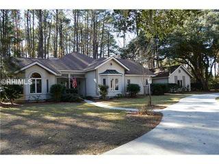 11 Chechessee Cir, Bluffton SC  29909-4203 exterior