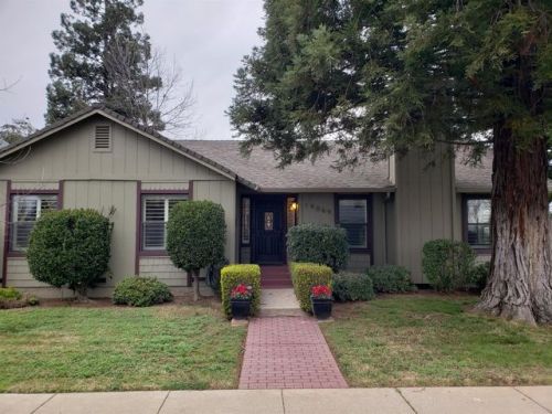 19069 Di Carlo Ct, Linden, CA 95236-9642