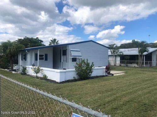 800 Waterway Dr, Sebastian, FL 32976-7649