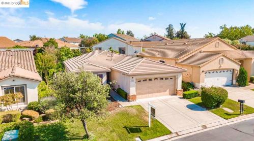 402 Laurel Pl, Rio Vista CA  94571-2181 exterior