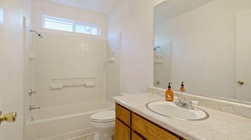 1539 Bailey Dr, Ripon CA  95366-3153 exterior