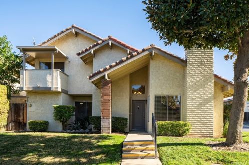 11493 Benton St, Loma Linda, CA 92354-3682