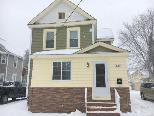 220 Desilva St, Minoa, NY 13116-1508