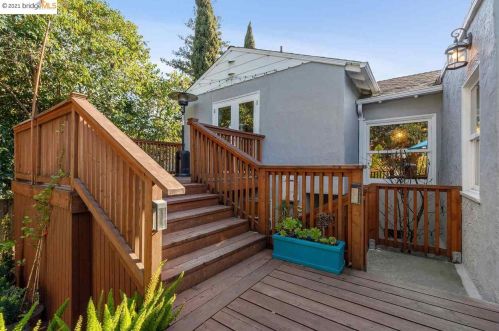 4434 Albert St, Oakland CA 94619-2721 exterior