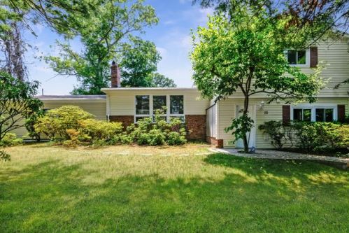 15 Skytop Rd, Scarsdale, NY 10583-4643