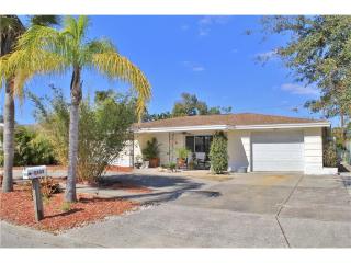 5405 Baroque Dr, Tarpon Springs, FL 34690-6614