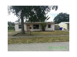 6617 Farragut St, Hollywood, FL 33024-2938