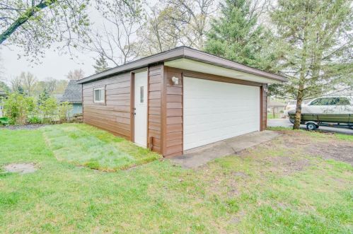 7407 136th Ln, Cedar Lake IN  46303-9192 exterior