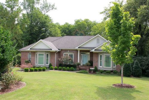 159 Lake Terrace Dr, Hendersonville, TN 37075-4541