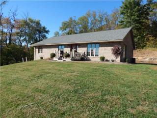 308 Monongahela St, Bentleyville, PA 15314-1133