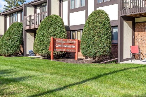 510 Rochester St, Mukwonago, WI 53149-1649