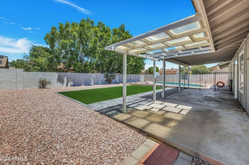 2212 Diamond Ave, Mesa AZ 85208-2081 exterior