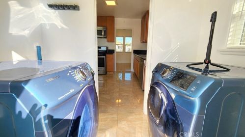 409 Wayne Ave, Fullerton CA  92833-2420 exterior