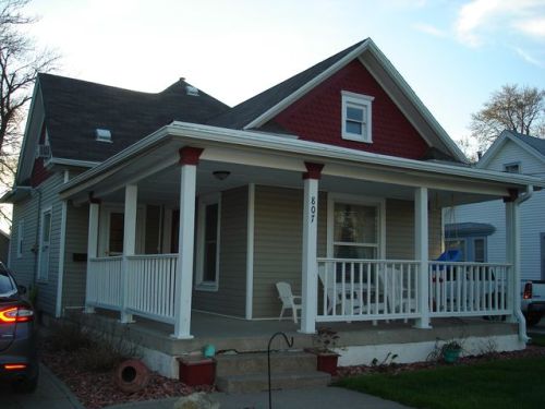 807 Minnesota Ave, Hastings, NE 68901-4475