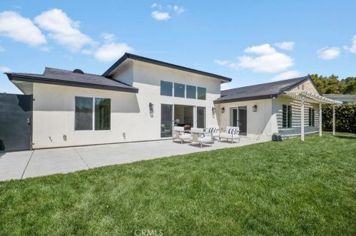 621 Camino Cerrado, South Pasadena CA  91030-4103 exterior