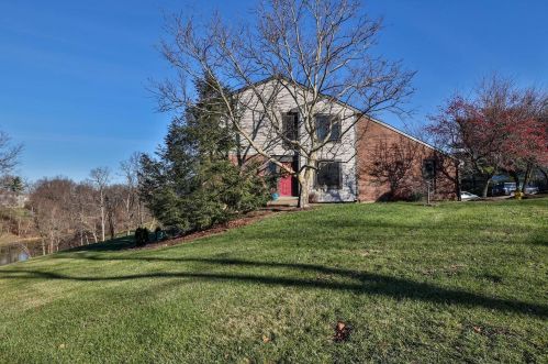 4050 Edgelake Ct, Covington, KY 41017-3612