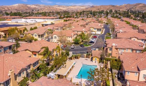 4152 Orontes Way, Simi Valley CA  93063-0102 exterior