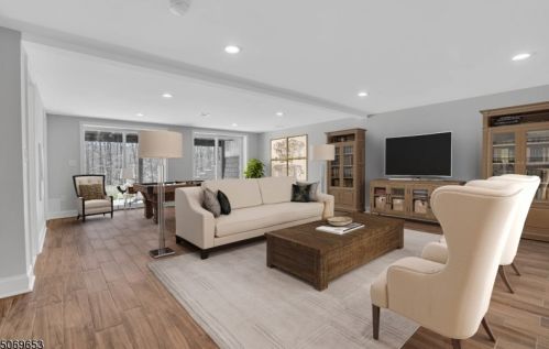 52 Reinman Rd, Warren NJ  07059-5102 exterior